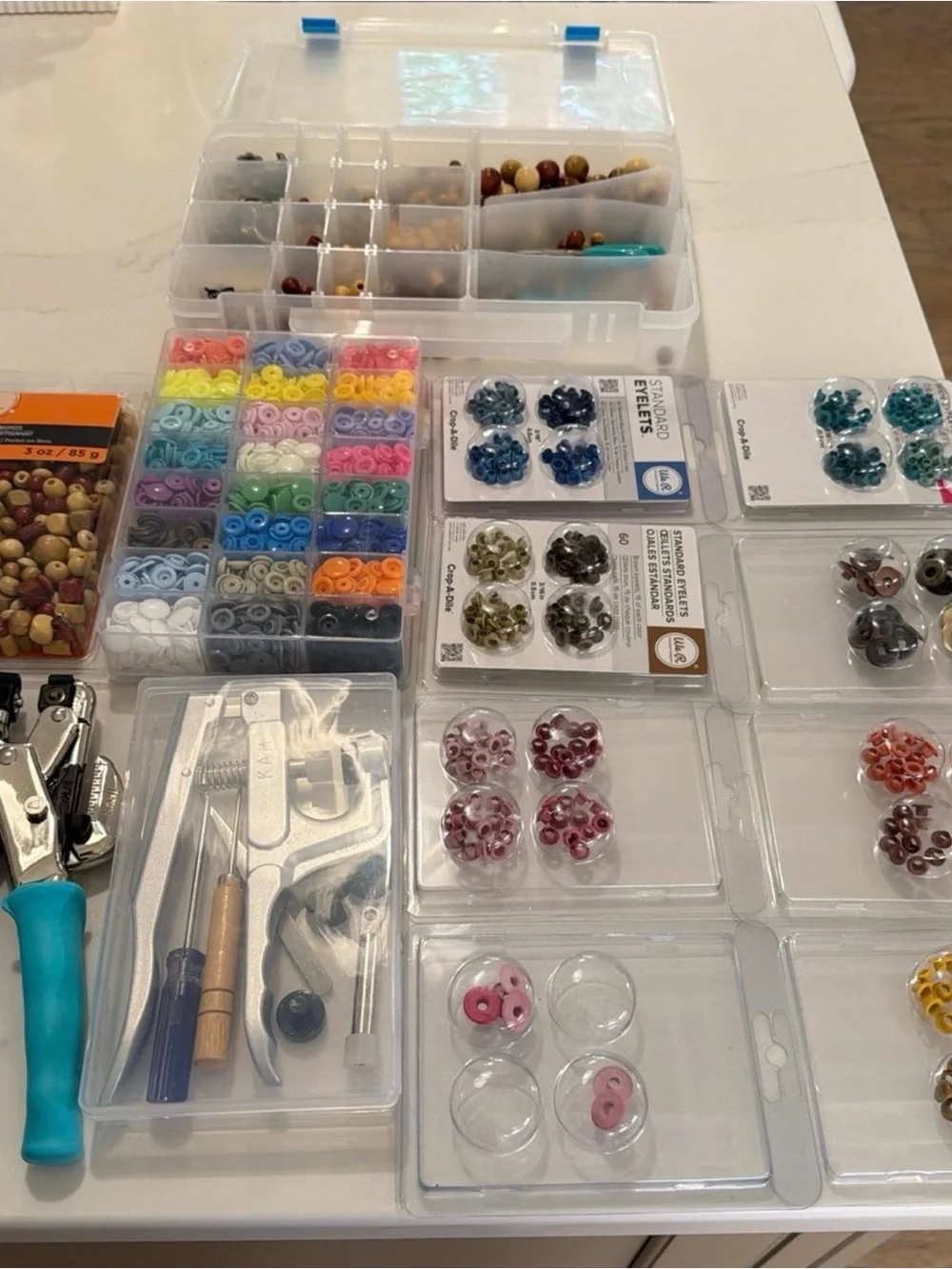 Lot of Crafting & Sewing Items Including Snaps & Tools - Picture 1 of 7